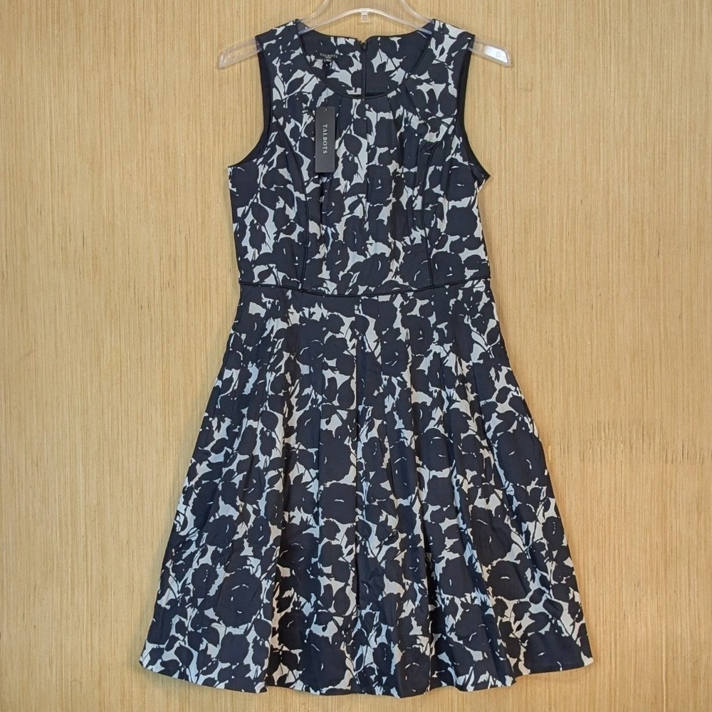 Talbots Petites Dress Womens 8P Black White Dark Floral Feminine Chic Formal NWT